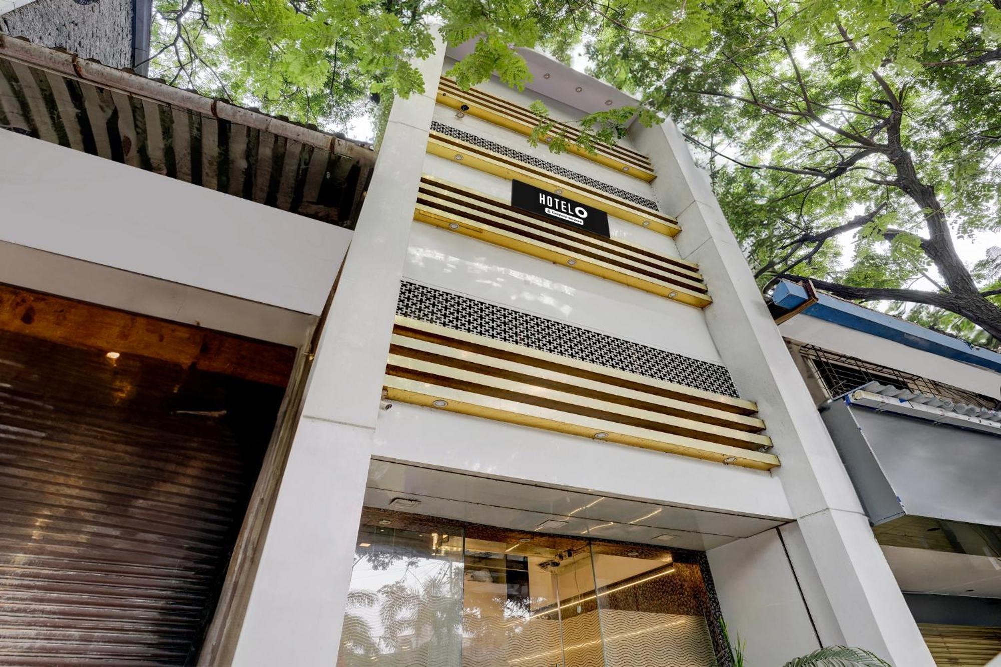 Hotel O Golden Star - Mumbai — Photos 1